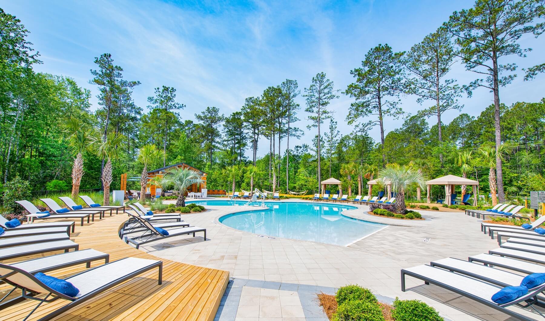 Pool Large Sundeck and Resort-Style Pool at Belmont Park West Apartments